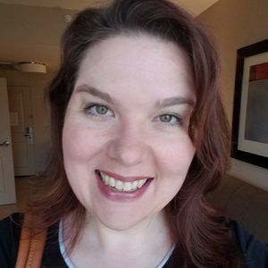 Meet your Posher, Julie